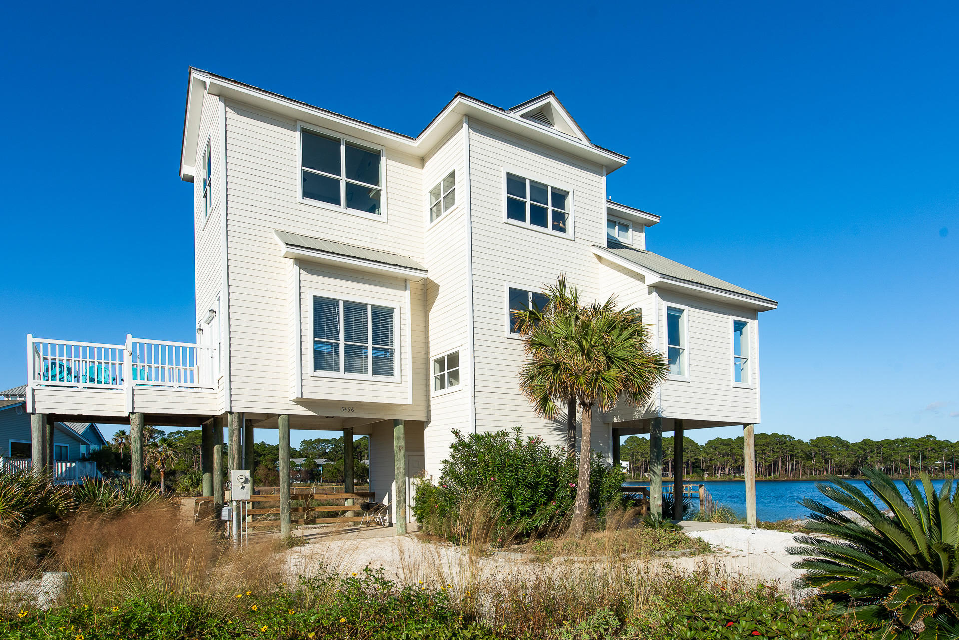 METES & BOUNDS - Residential