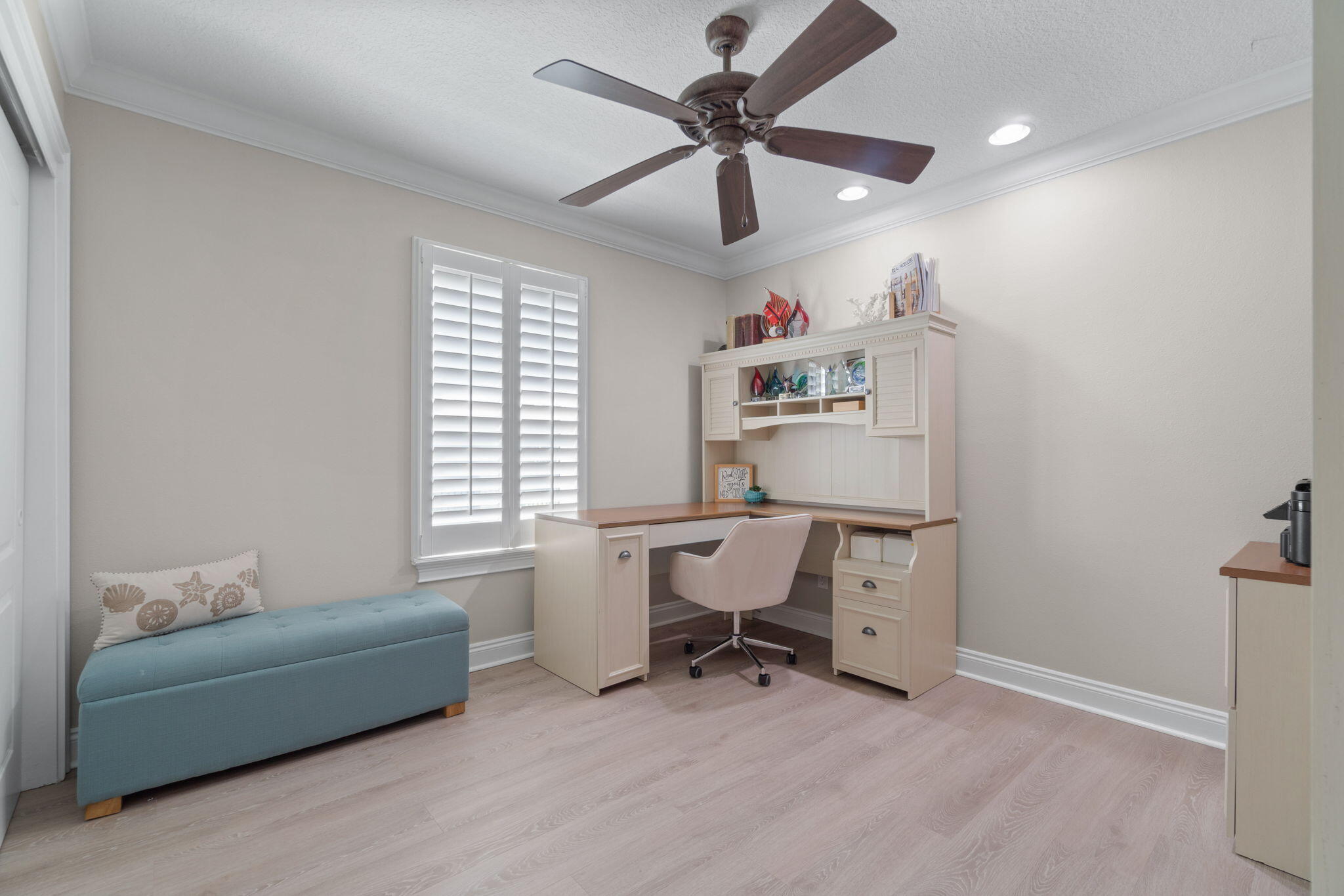 EMERALD LAKES PH 1 - Residential