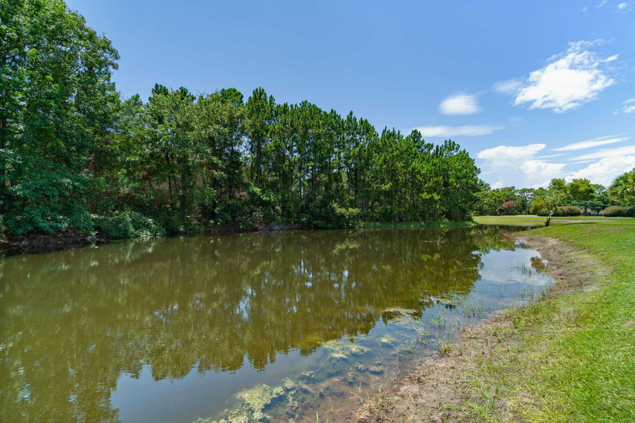 EMERALD LAKES PH 1 - Residential