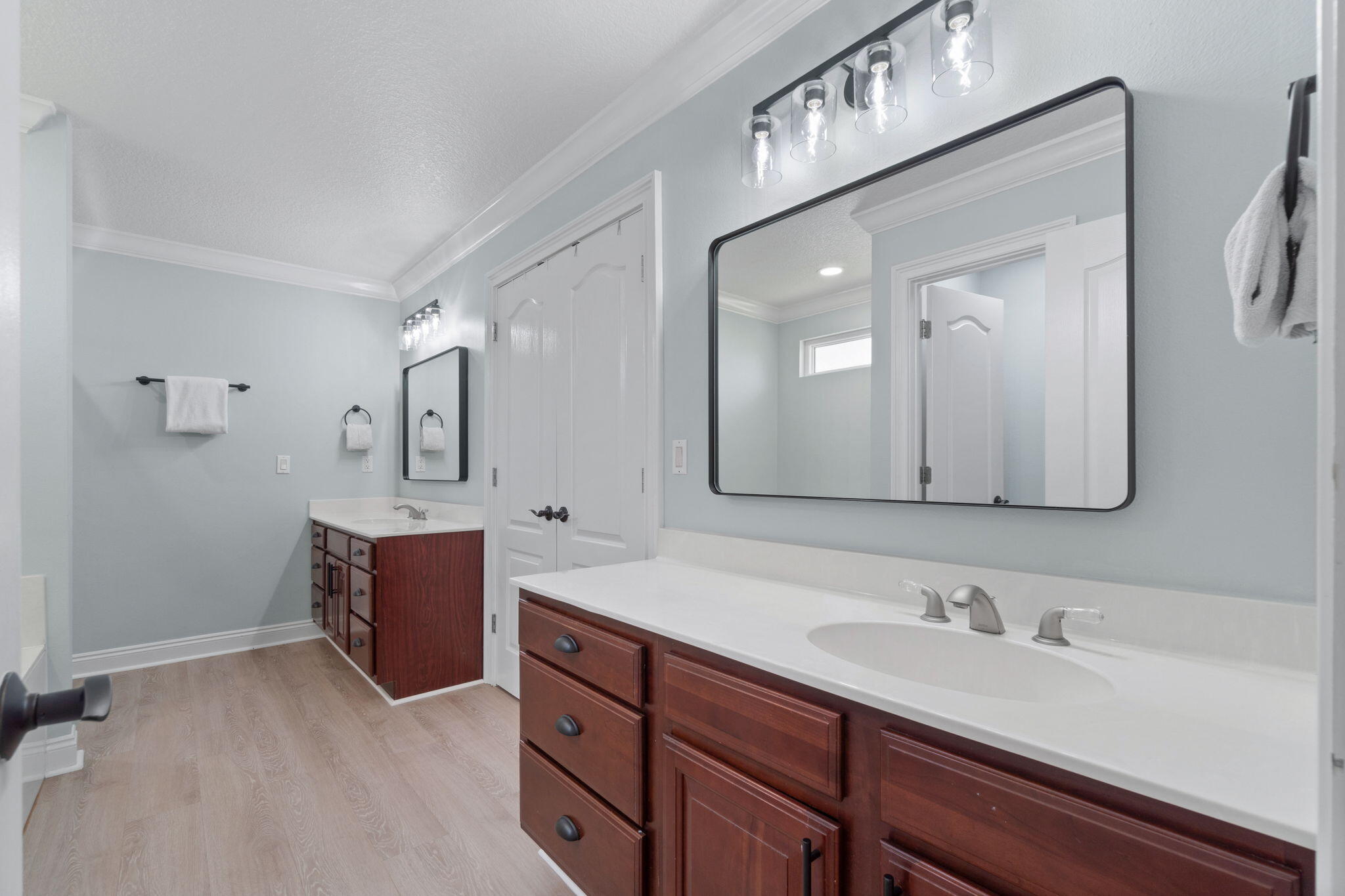 EMERALD LAKES PH 1 - Residential