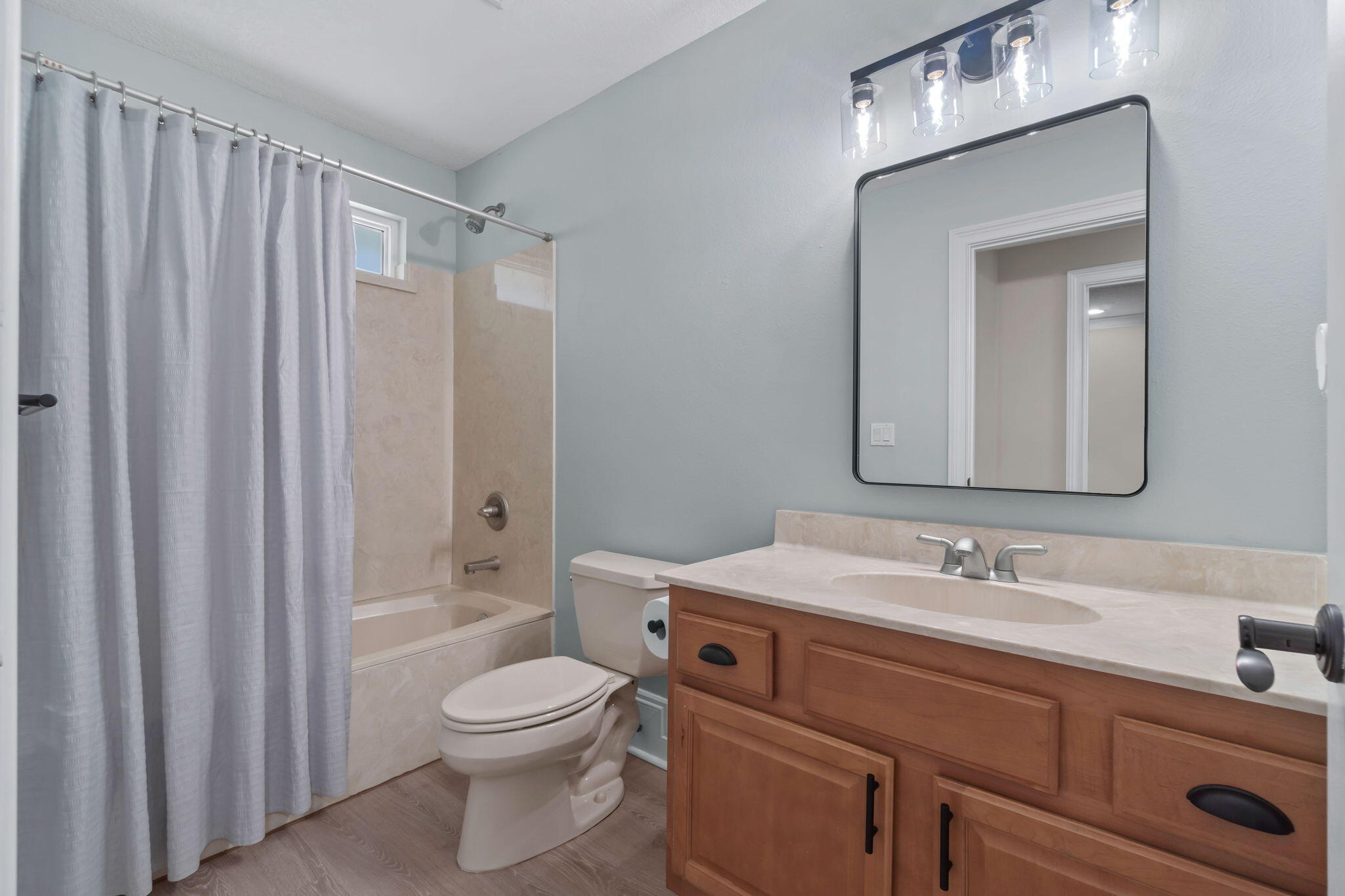 EMERALD LAKES PH 1 - Residential