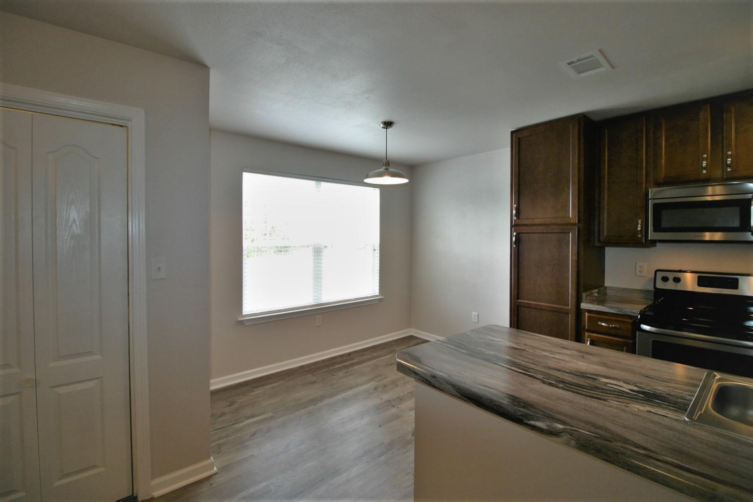 CRESCENT HEIGHTS - Residential Lease