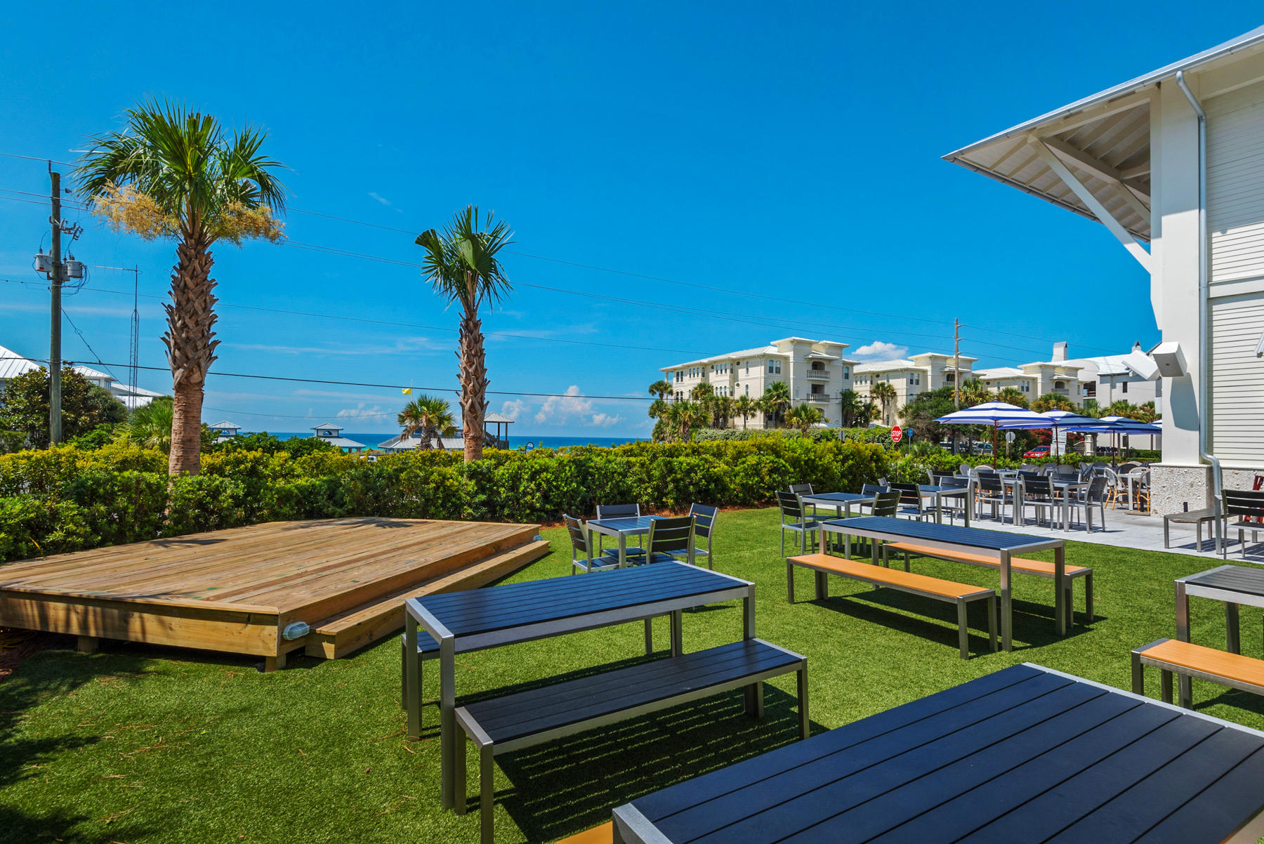 SUMMER PLACE - Residential