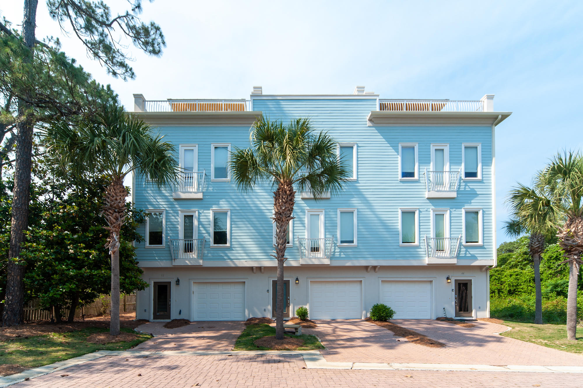 SUMMER PLACE - Residential