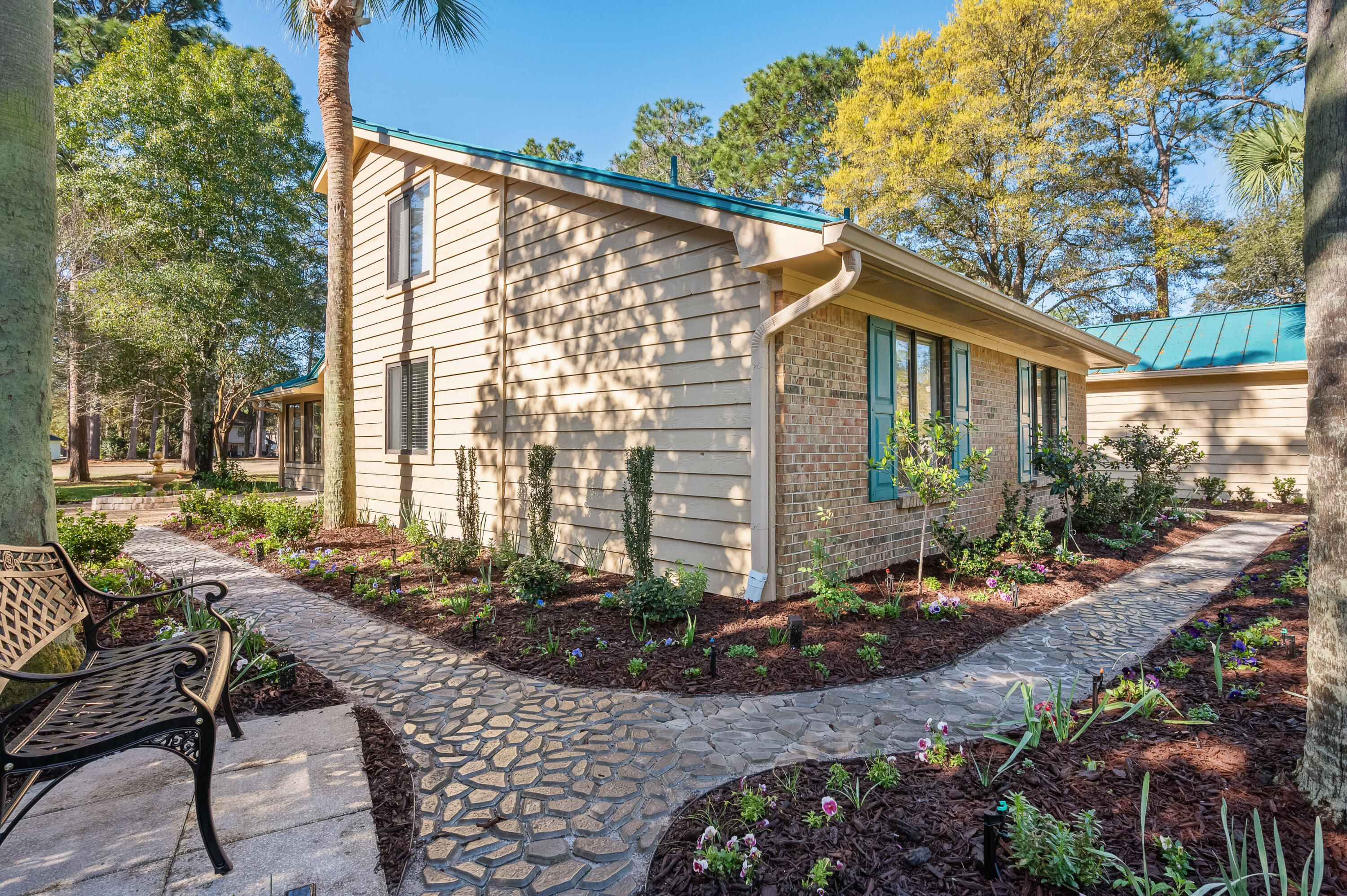 ST ANDREWS WEST BLUEWATER BAY 1 - Residential