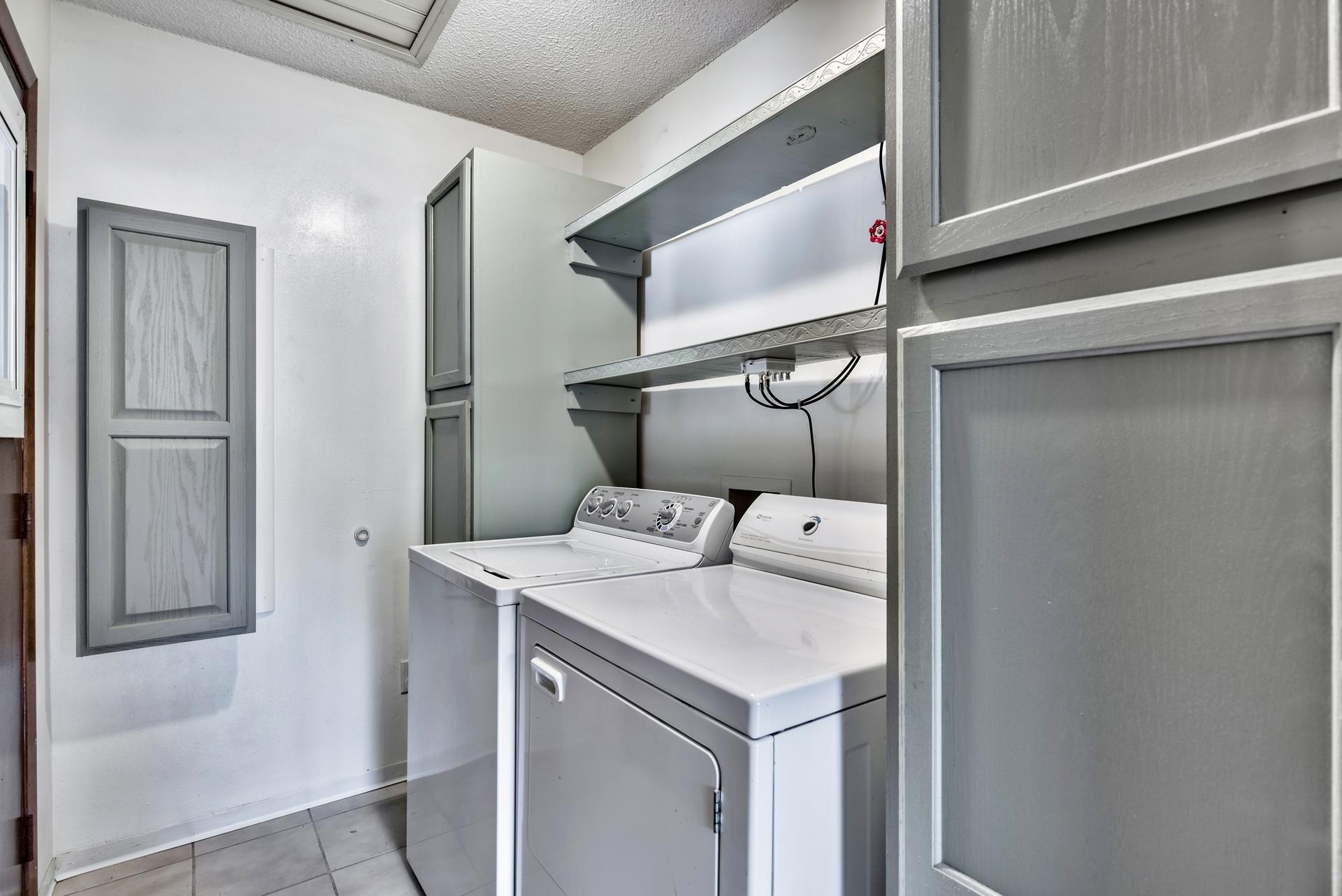HIDDEN TRAILS PH 1 - Residential