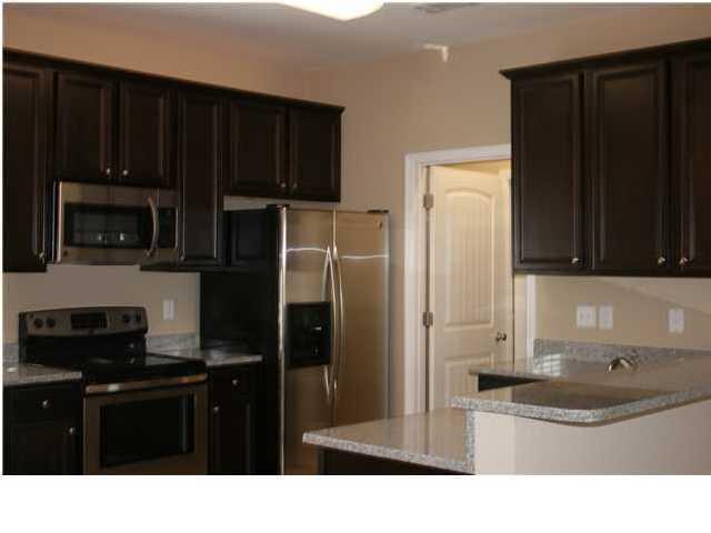 REDWOOD VILLAGE - Residential Lease
