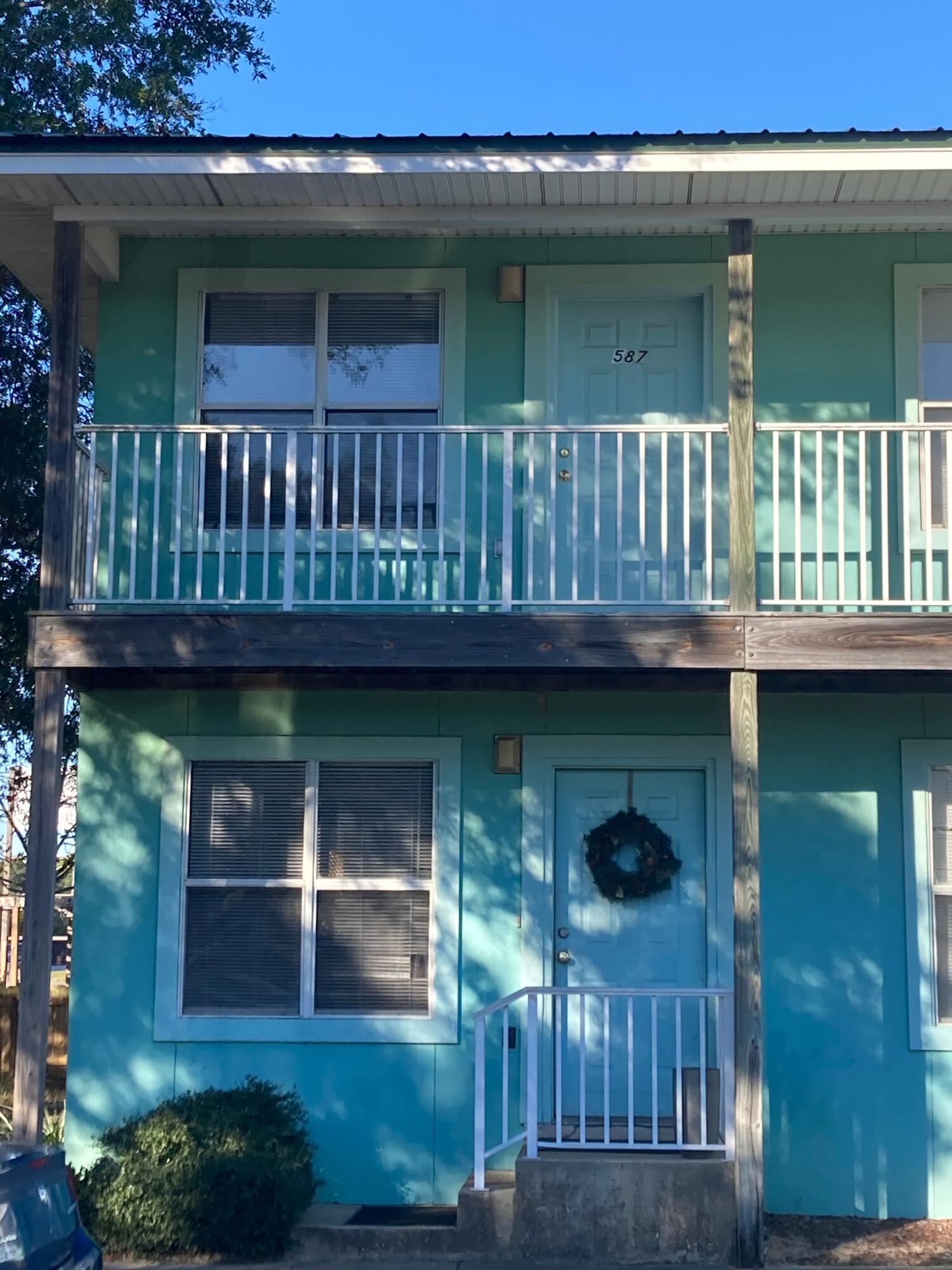 FLOROSA DEL MAR - Residential Lease