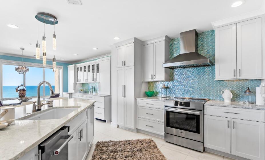 SOUTHWINDS II - Residential
