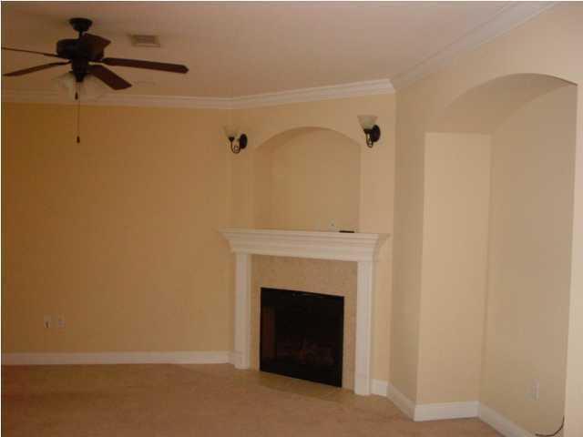 WALTON OAKS TOWNHOMES - Residential