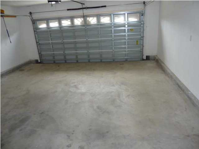 BRENTWOOD PARK - Residential Lease