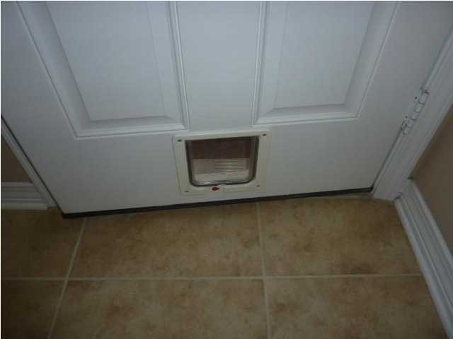 BRENTWOOD PARK - Residential Lease