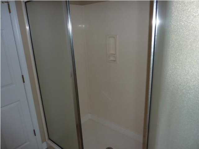 BRENTWOOD PARK - Residential Lease