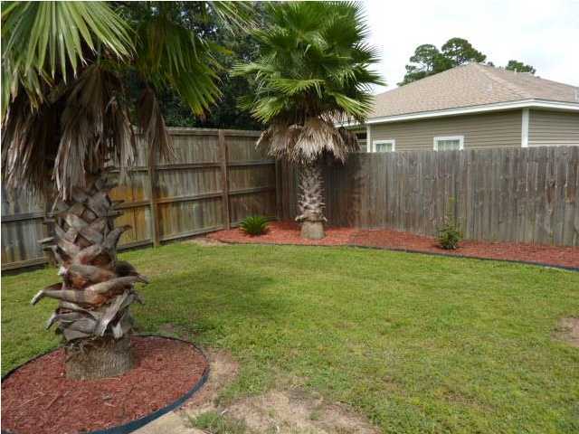 BRENTWOOD PARK - Residential Lease