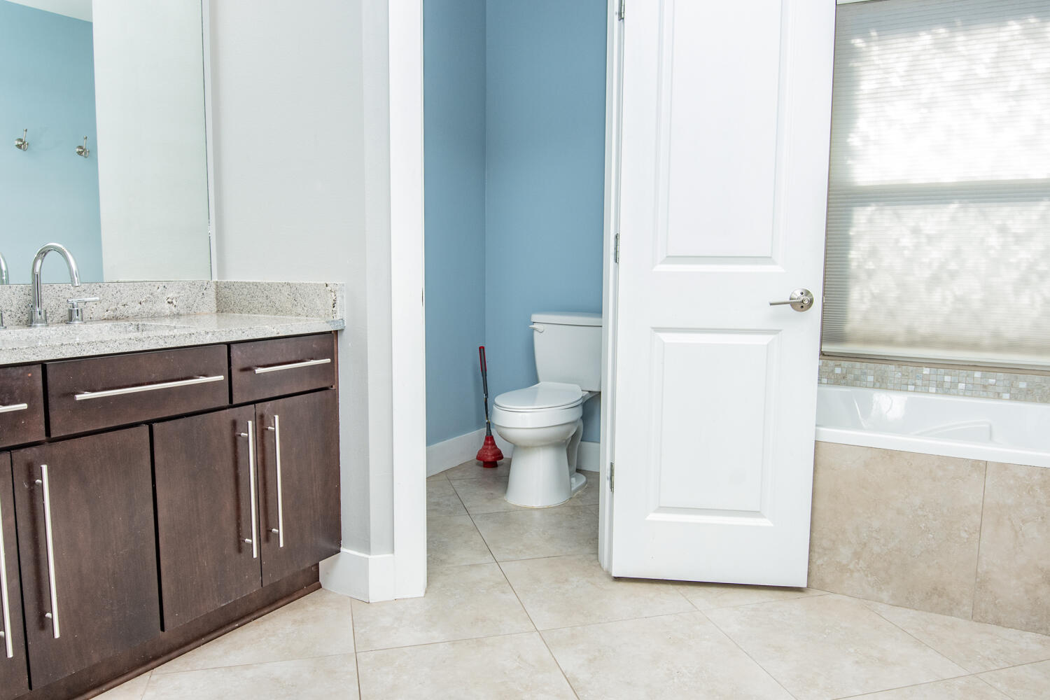ALICIA PLACE - Residential Lease