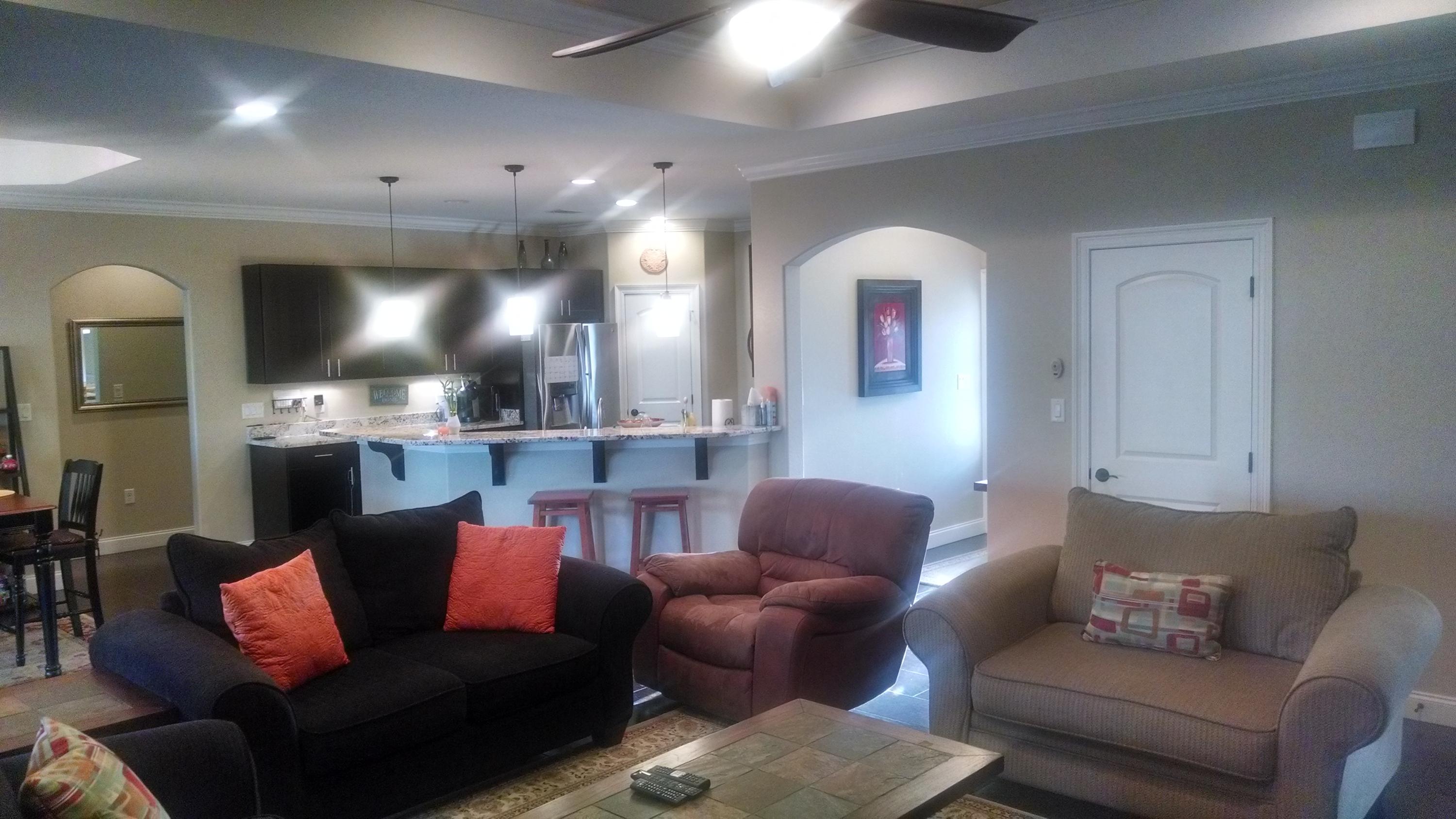 THE WOODLANDS - Residential Lease