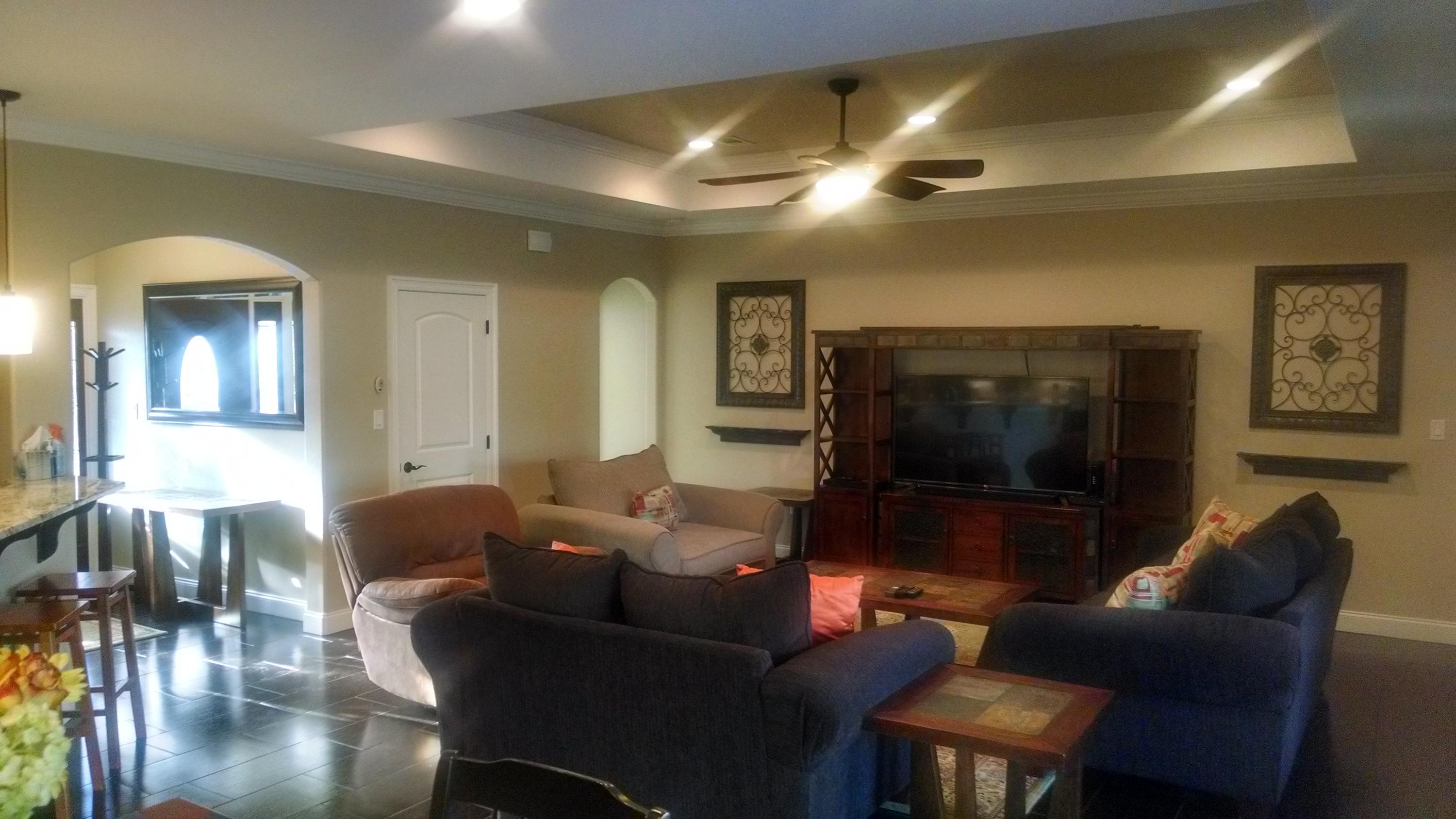 THE WOODLANDS - Residential Lease