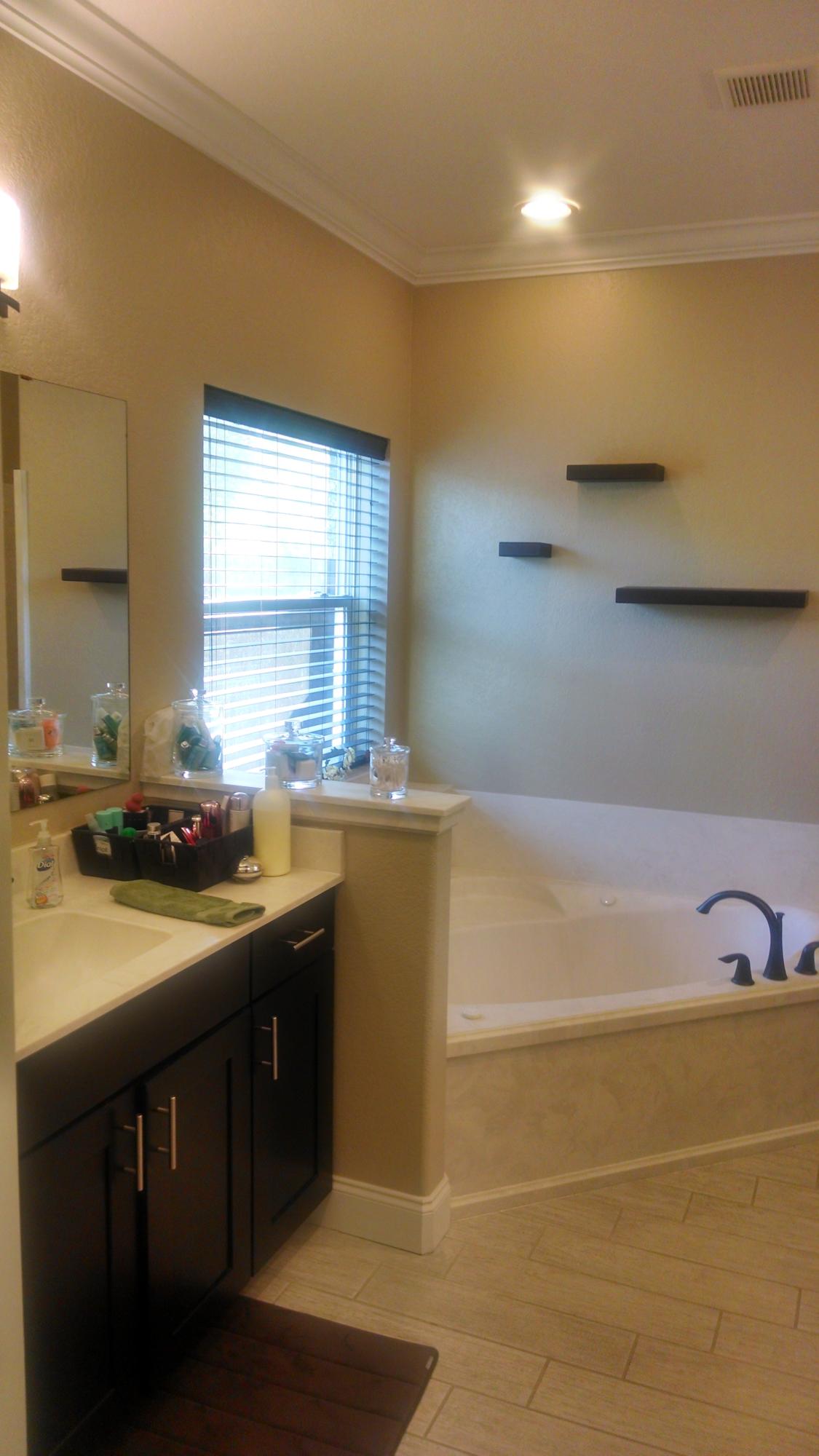 THE WOODLANDS - Residential Lease