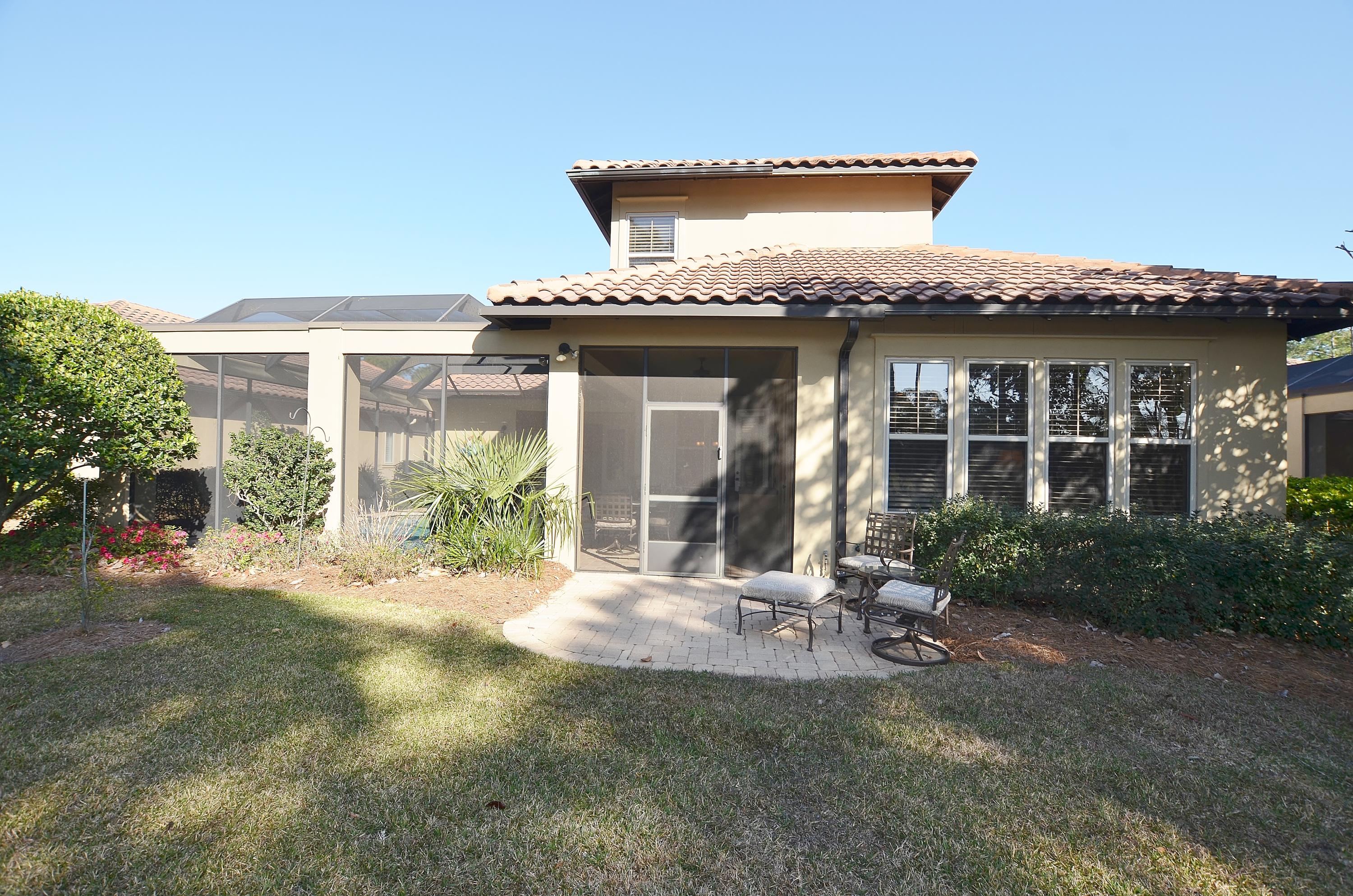 VINEYARD THE - Residential Lease