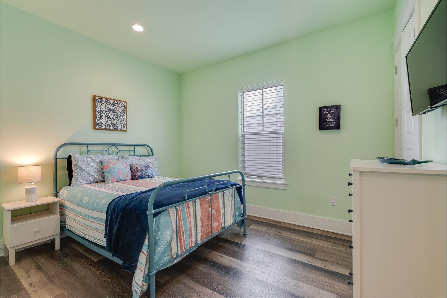 HIGHLAND PARK; HIGHLAND PARKS - Residential