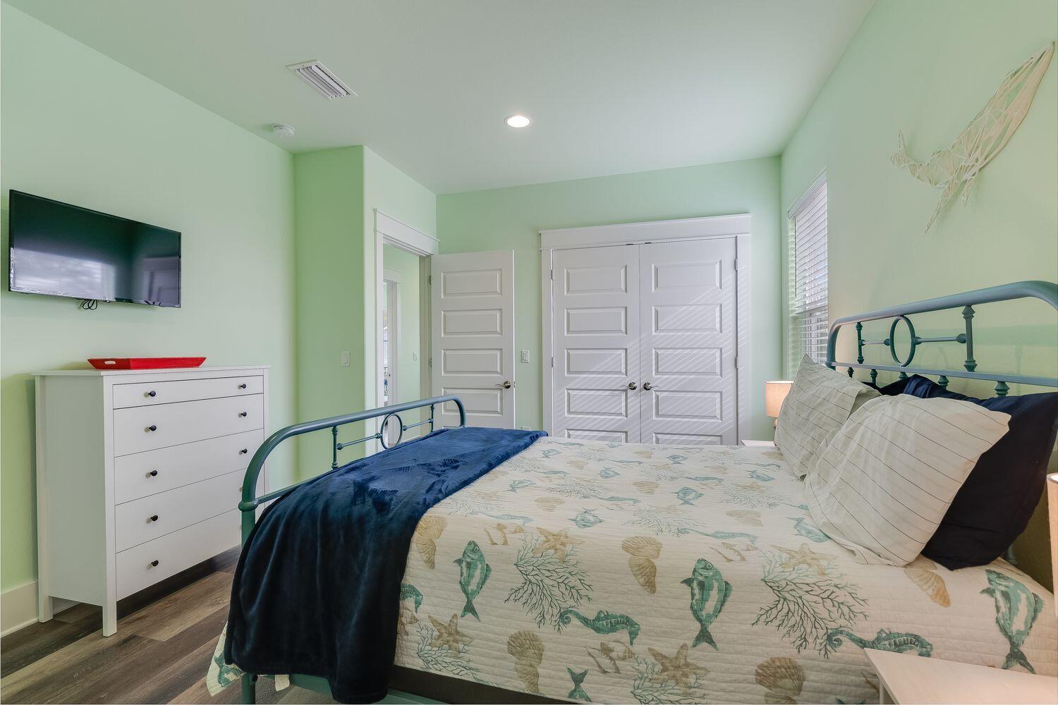 HIGHLAND PARK; HIGHLAND PARKS - Residential