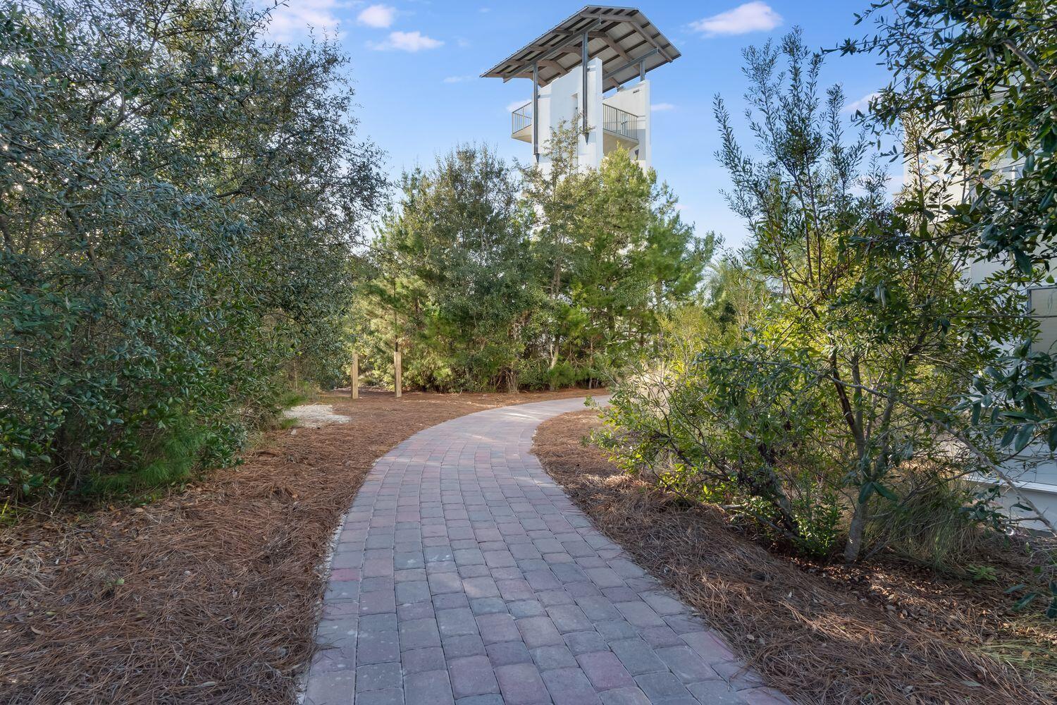 HIGHLAND PARK; HIGHLAND PARKS - Residential