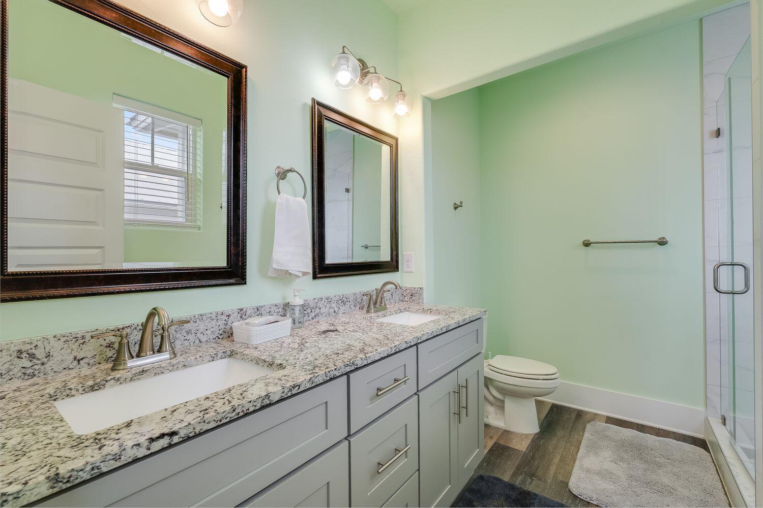 HIGHLAND PARK; HIGHLAND PARKS - Residential