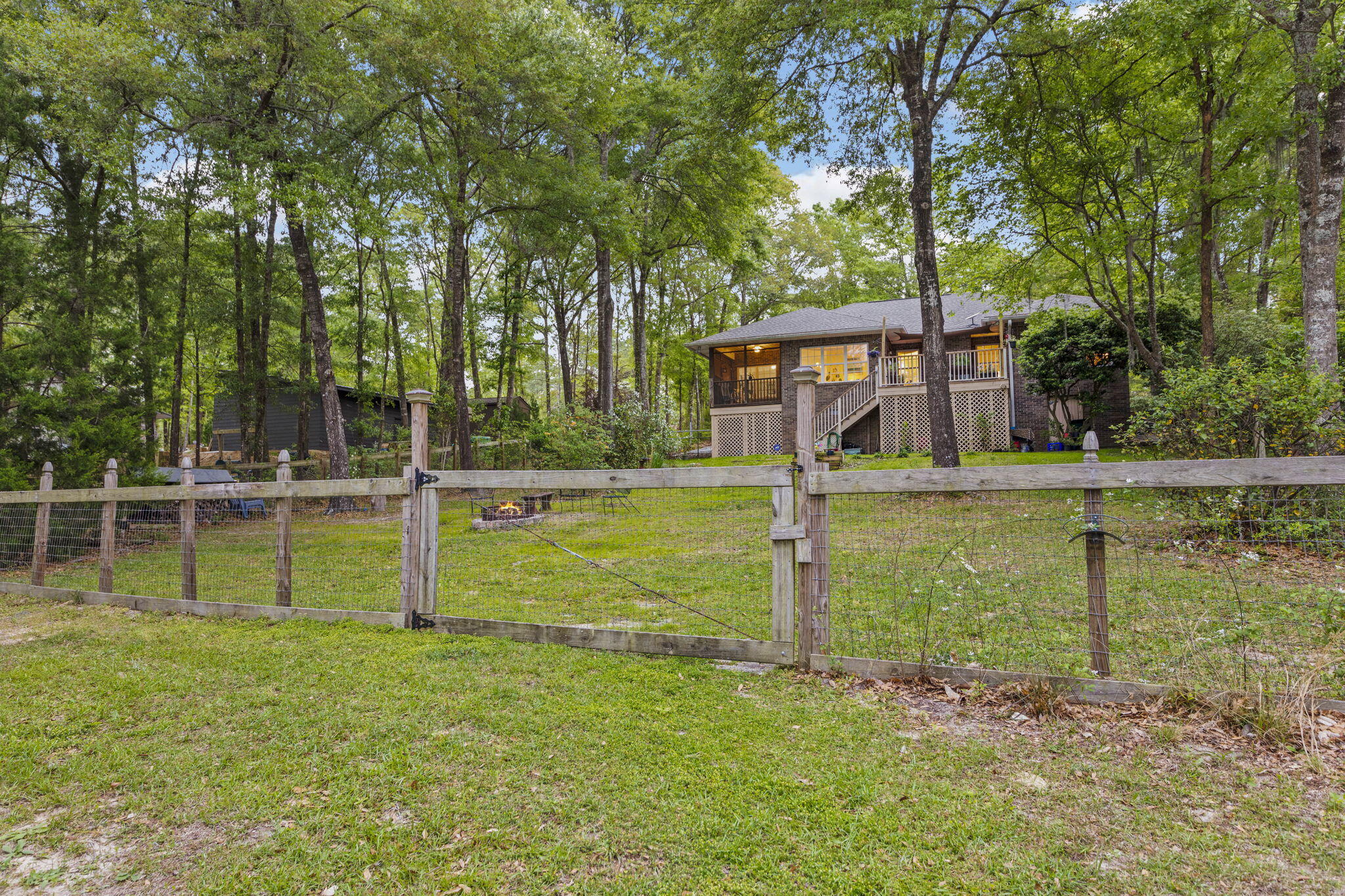 BLUE CYPRESS
BLUELAKE COUNTRY ESTATES - Residential