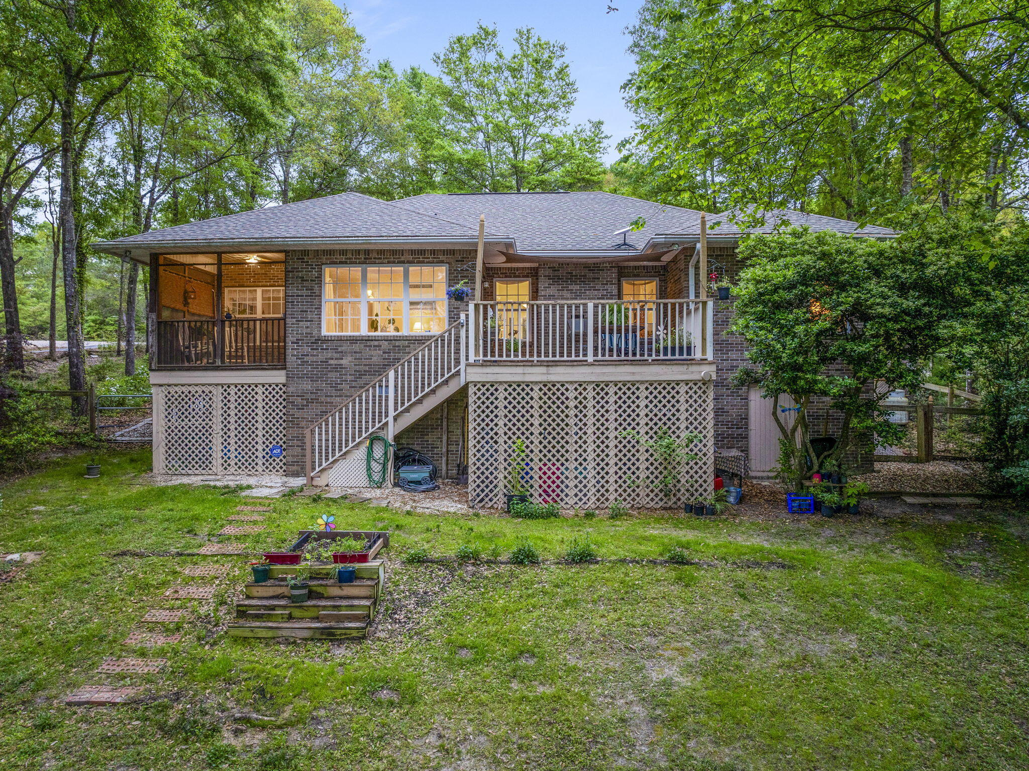 BLUE CYPRESS
BLUELAKE COUNTRY ESTATES - Residential