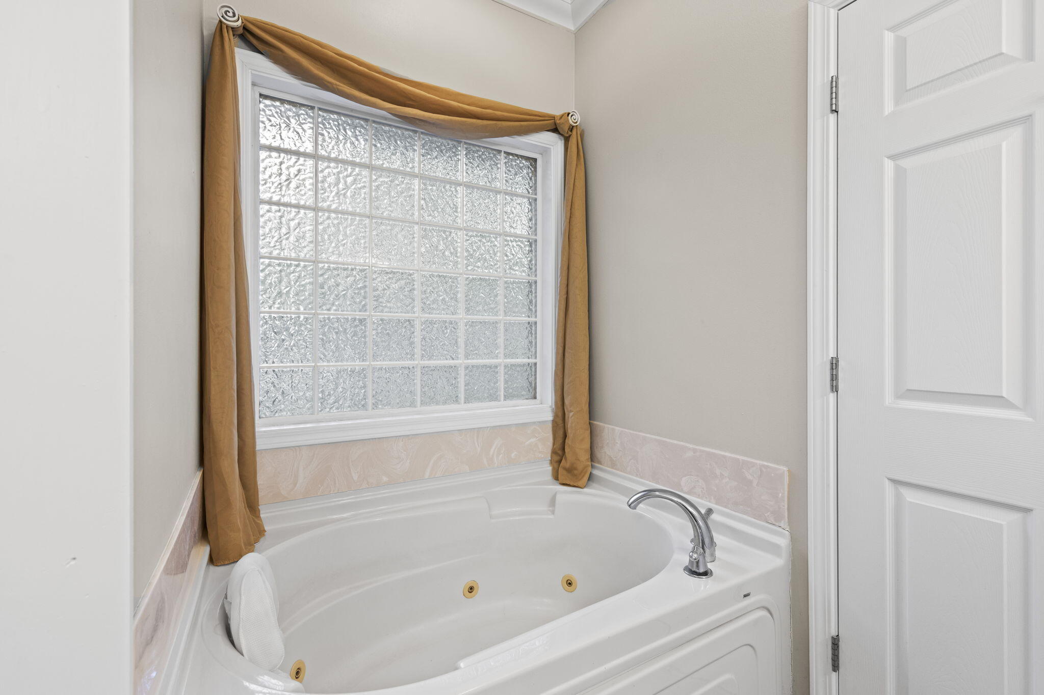 BLUE CYPRESS
BLUELAKE COUNTRY ESTATES - Residential