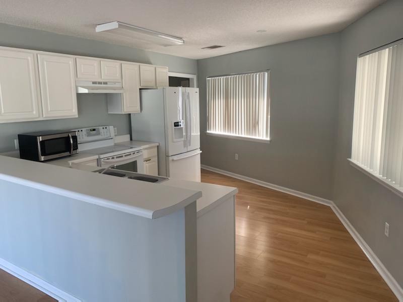 CRYSTAL VILLAGE 2 CONDO PH 2 - Residential Lease