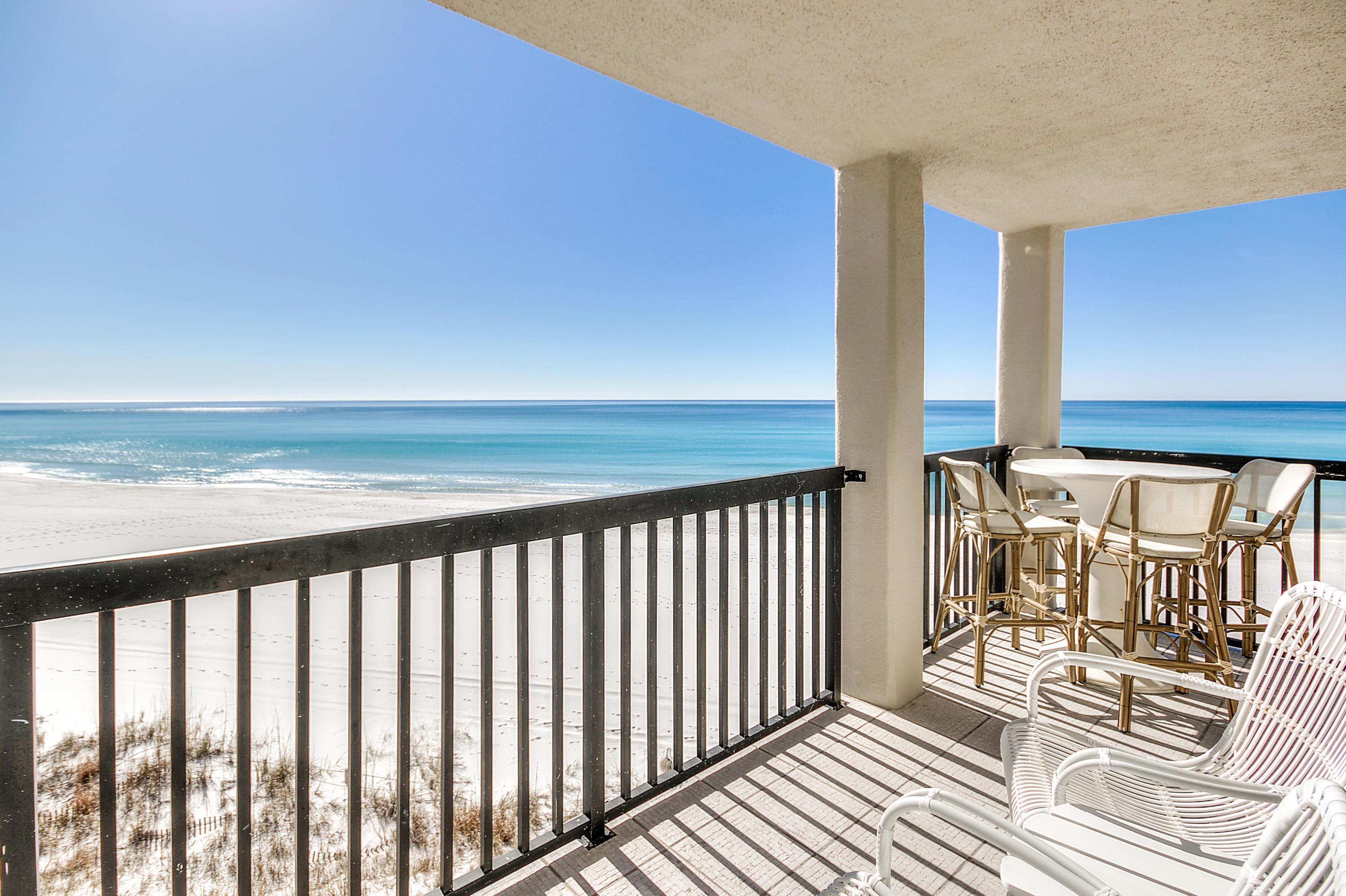 PINNACLE PORT - Residential