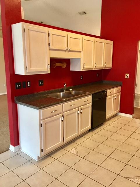STEEPLECHASE PH 1 - Residential Lease
