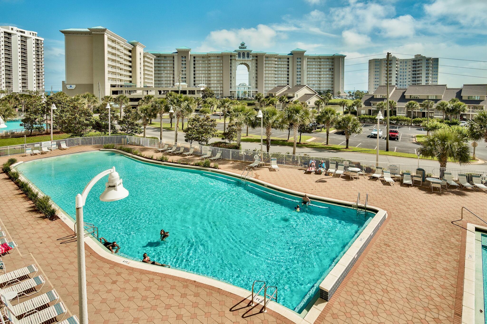 ARIEL DUNES - Residential