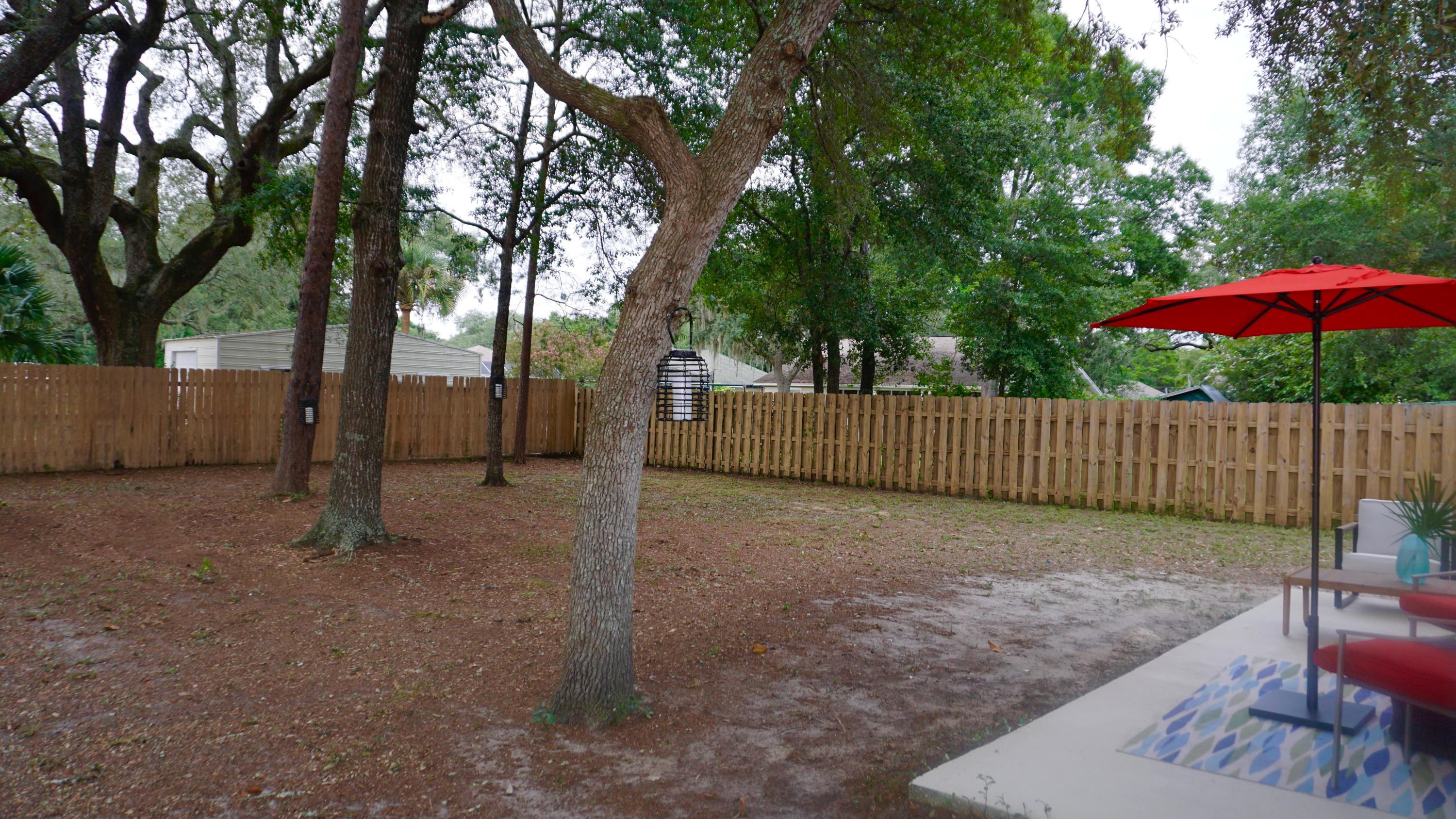 VILLA JEAN EST S/D LOT 2 - Residential