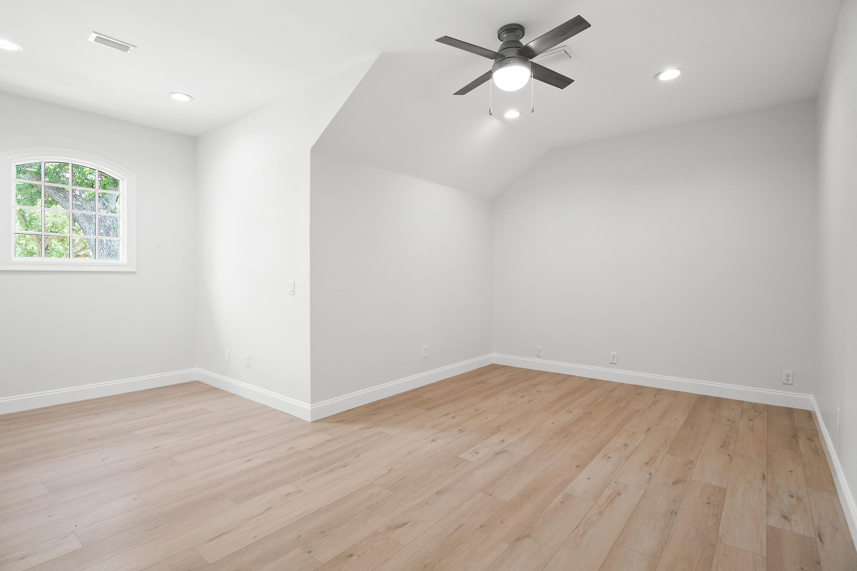Cove Pointe - Residential