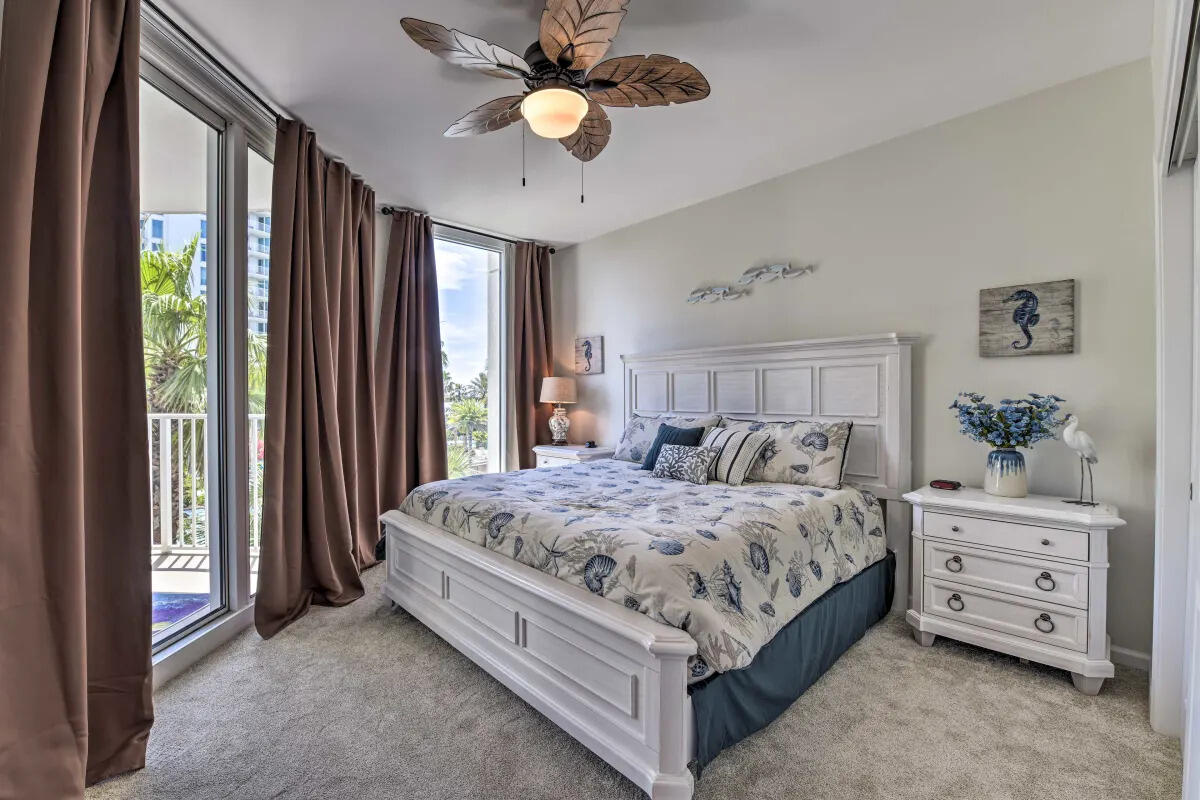 THE PALMS OF DESTIN - Residential