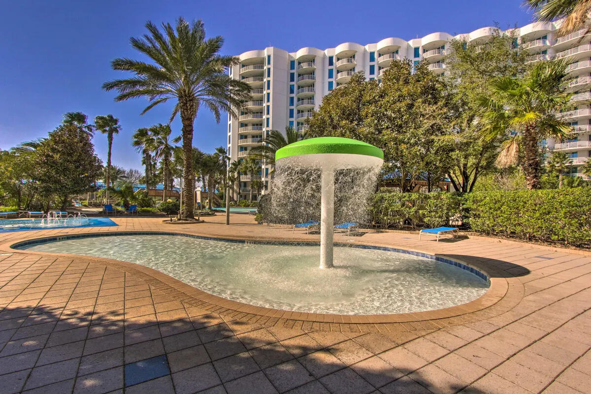 THE PALMS OF DESTIN - Residential