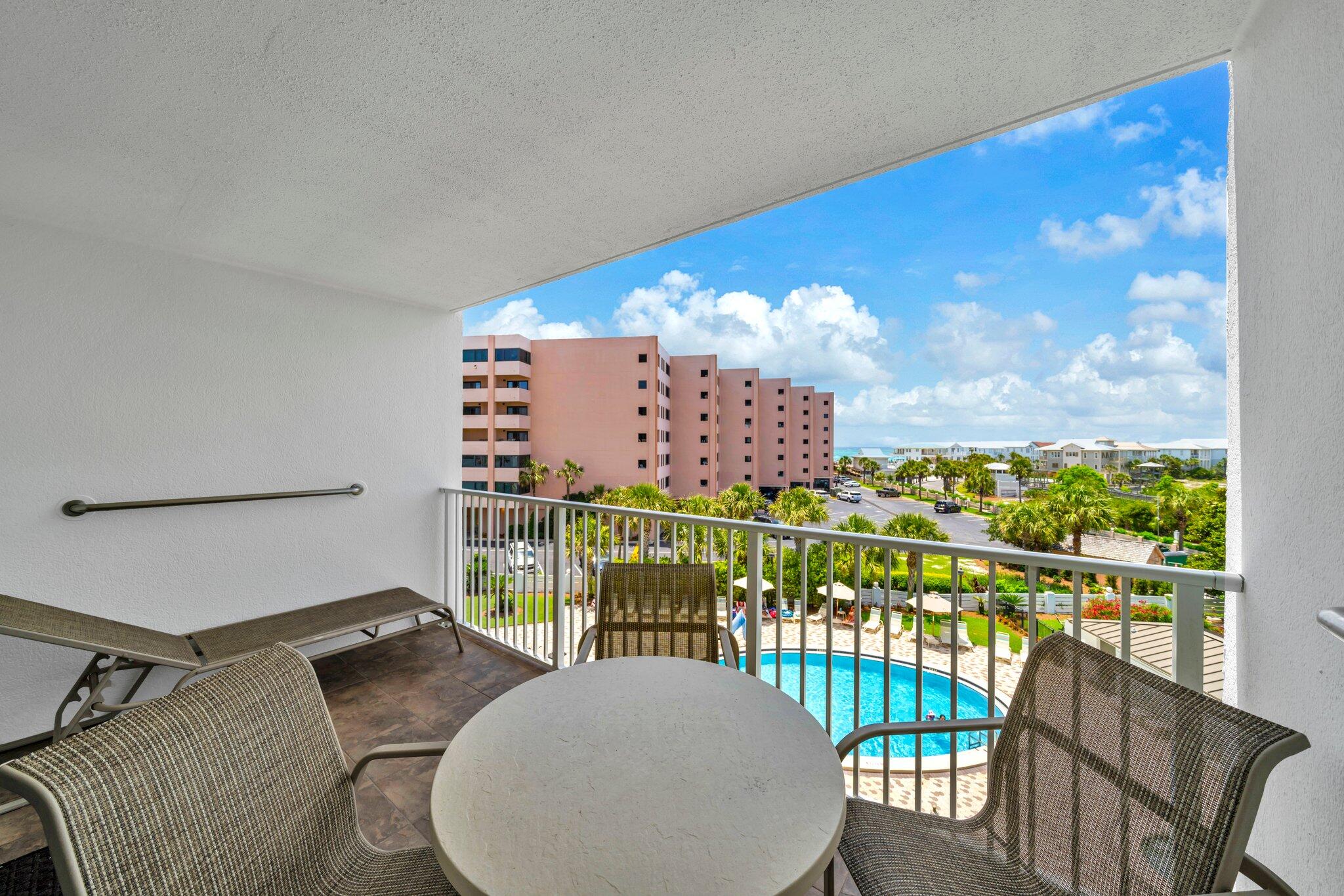 ISLANDER CONDO PH 2 - Residential