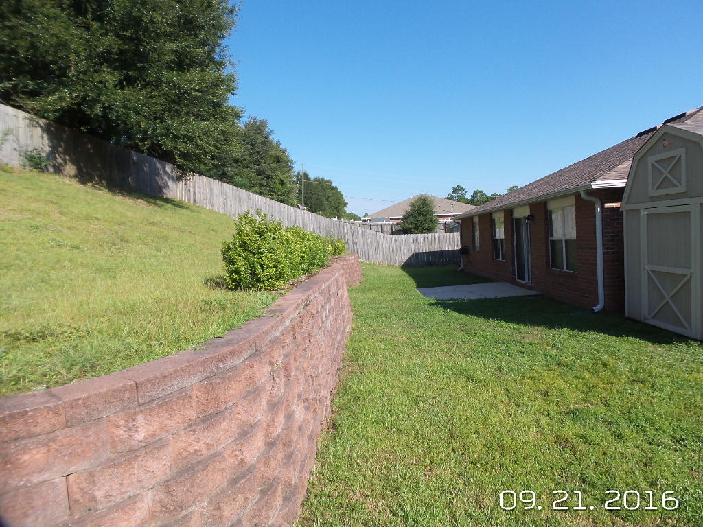 NORTHVIEW ESTATES 5TH ADDN - Residential Lease