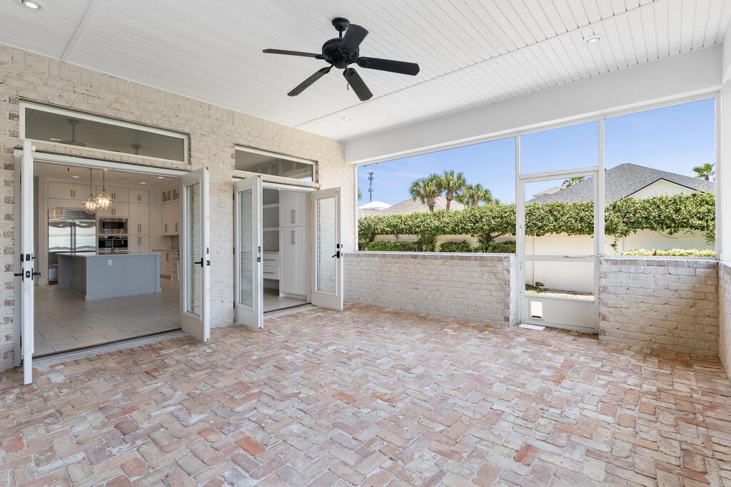 AVALON BEACH ESTATES - Residential