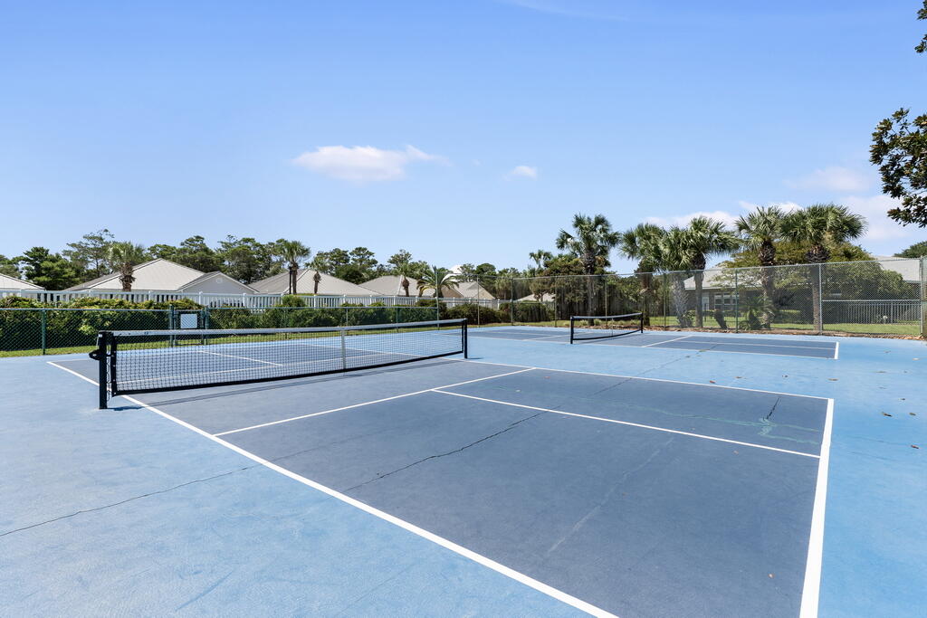 AVALON BEACH ESTATES - Residential