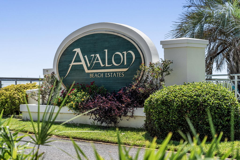 AVALON BEACH ESTATES - Residential
