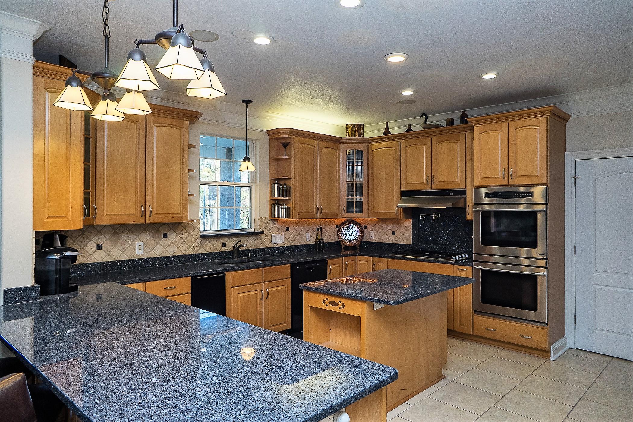BAYSHORE PLACE PH 2 - Residential