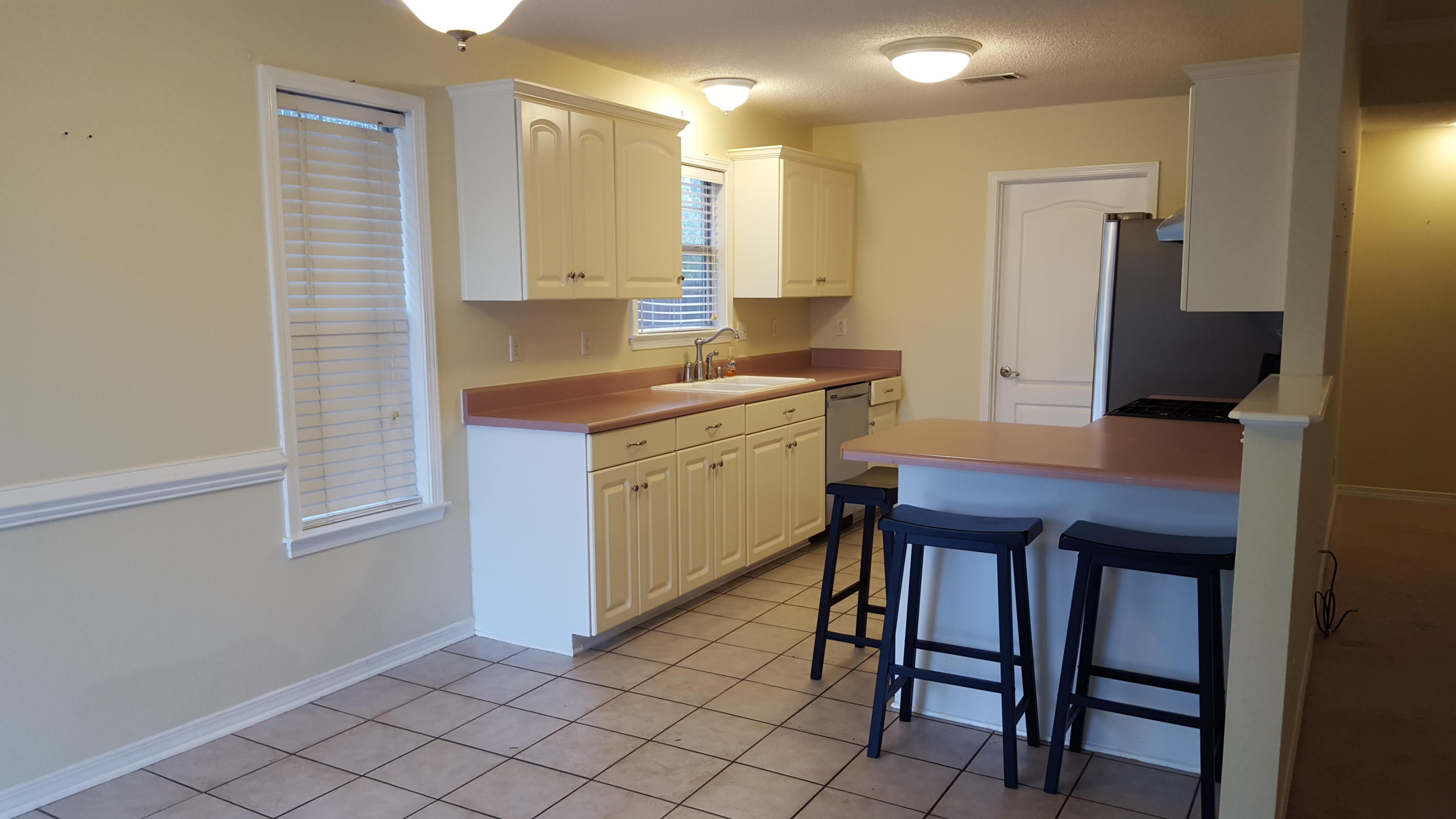 LANCASTER ESTATES - Residential Lease