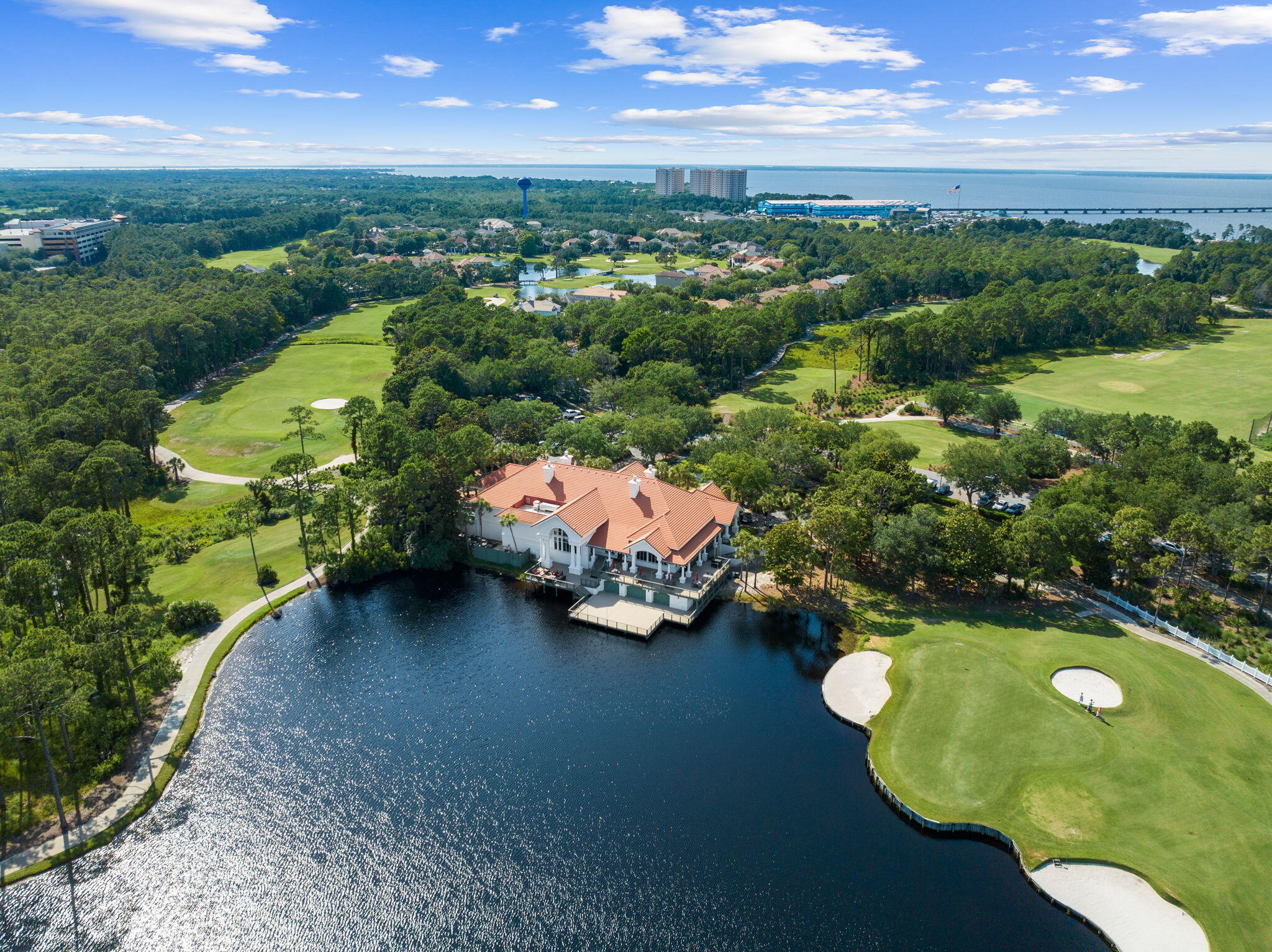 REGATTA BAY - Residential