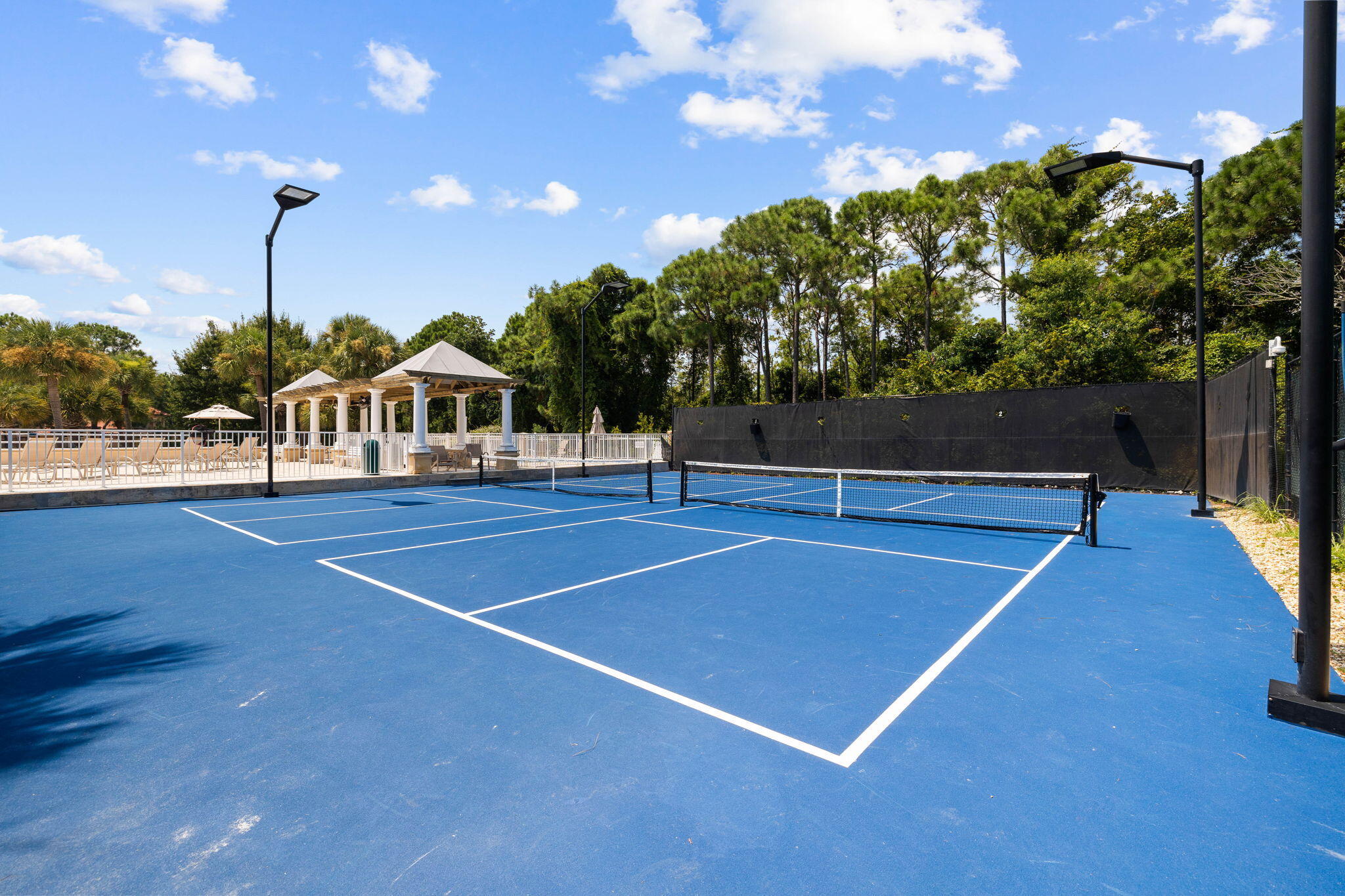 REGATTA BAY - Residential