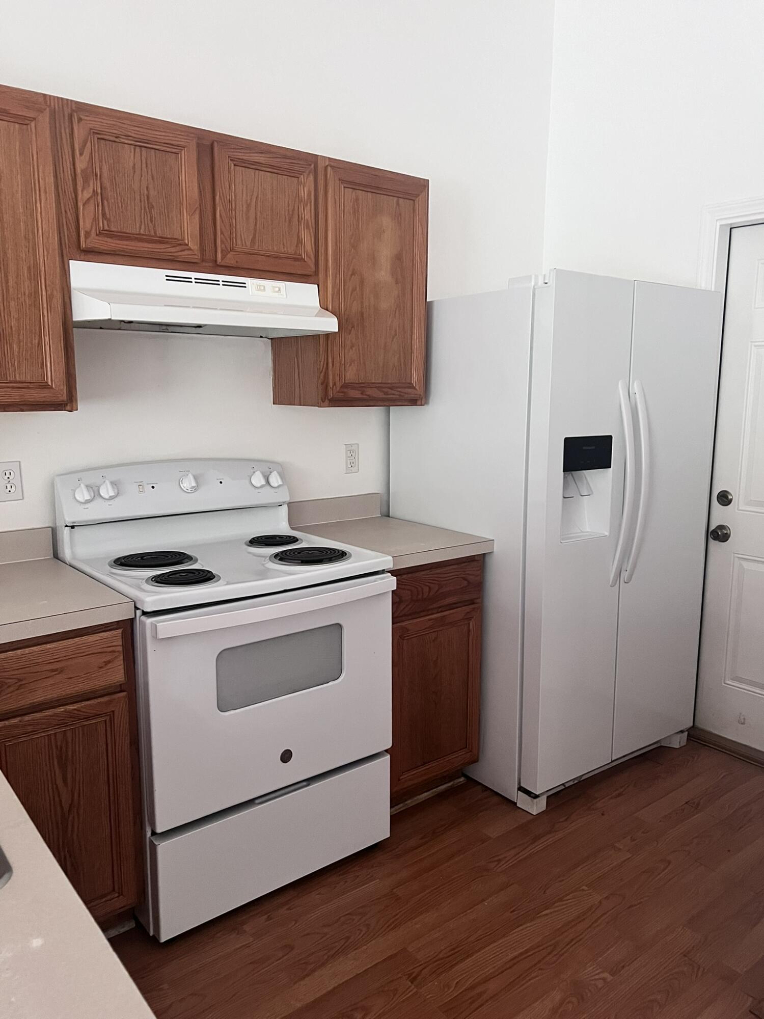 RIDGE CREST PH II - Residential Lease