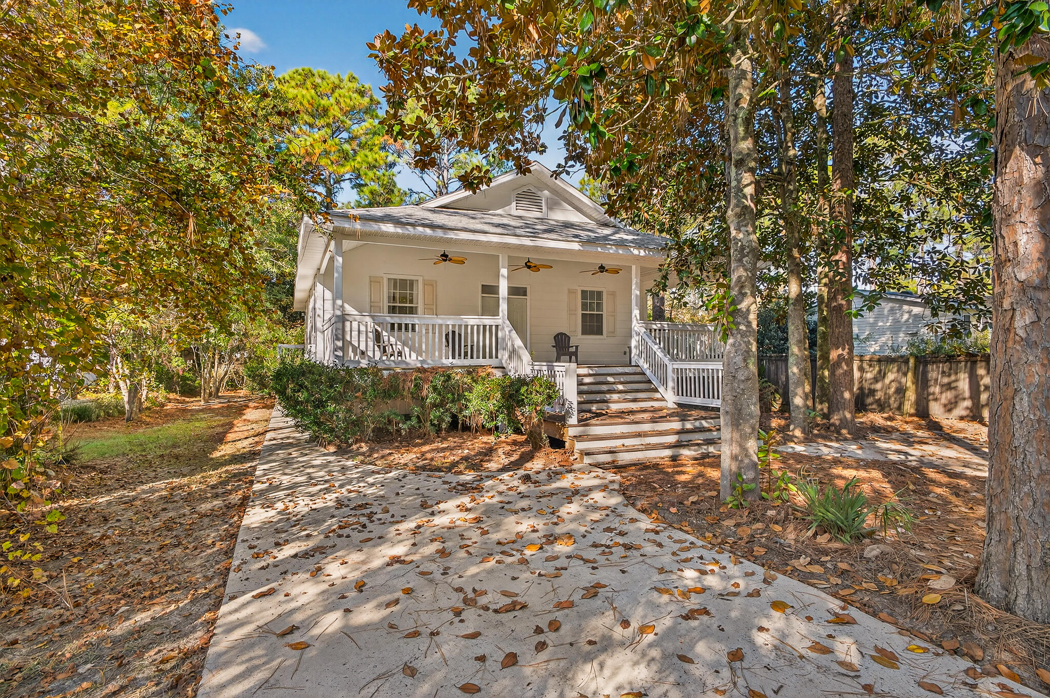 TOWN OF SANTA ROSA - Residential