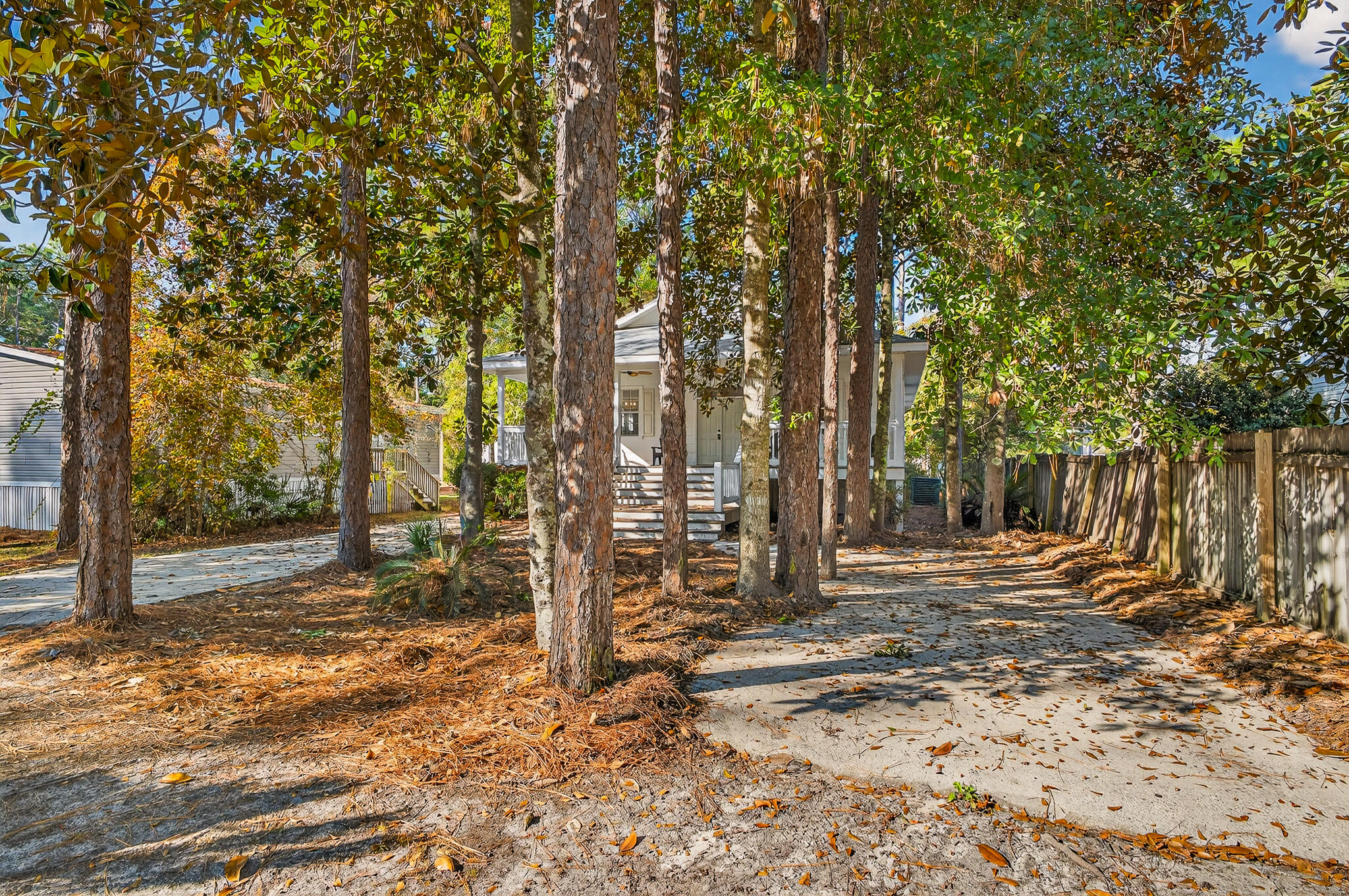 TOWN OF SANTA ROSA - Residential